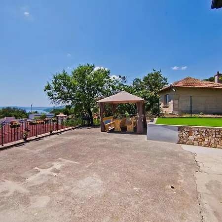 Stefan Apartment Balchik