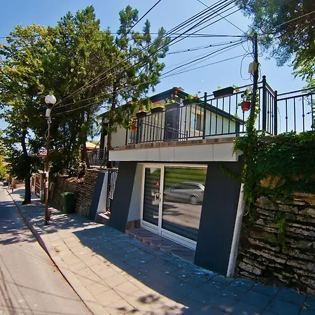 Stefan Apartment *