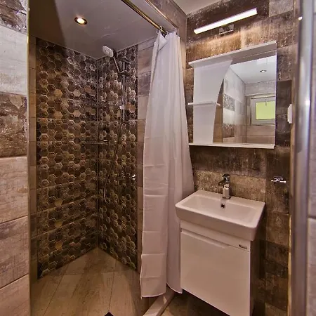 Stefan Apartment